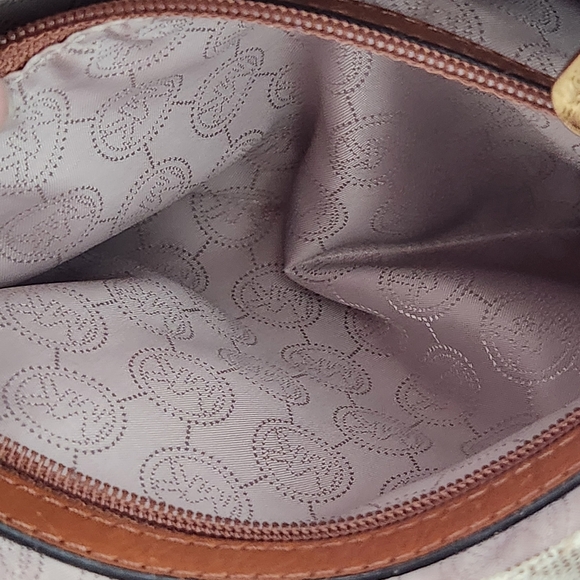 MICHAEL Michael Kors Vanilla Harper - Picture 10 of 16